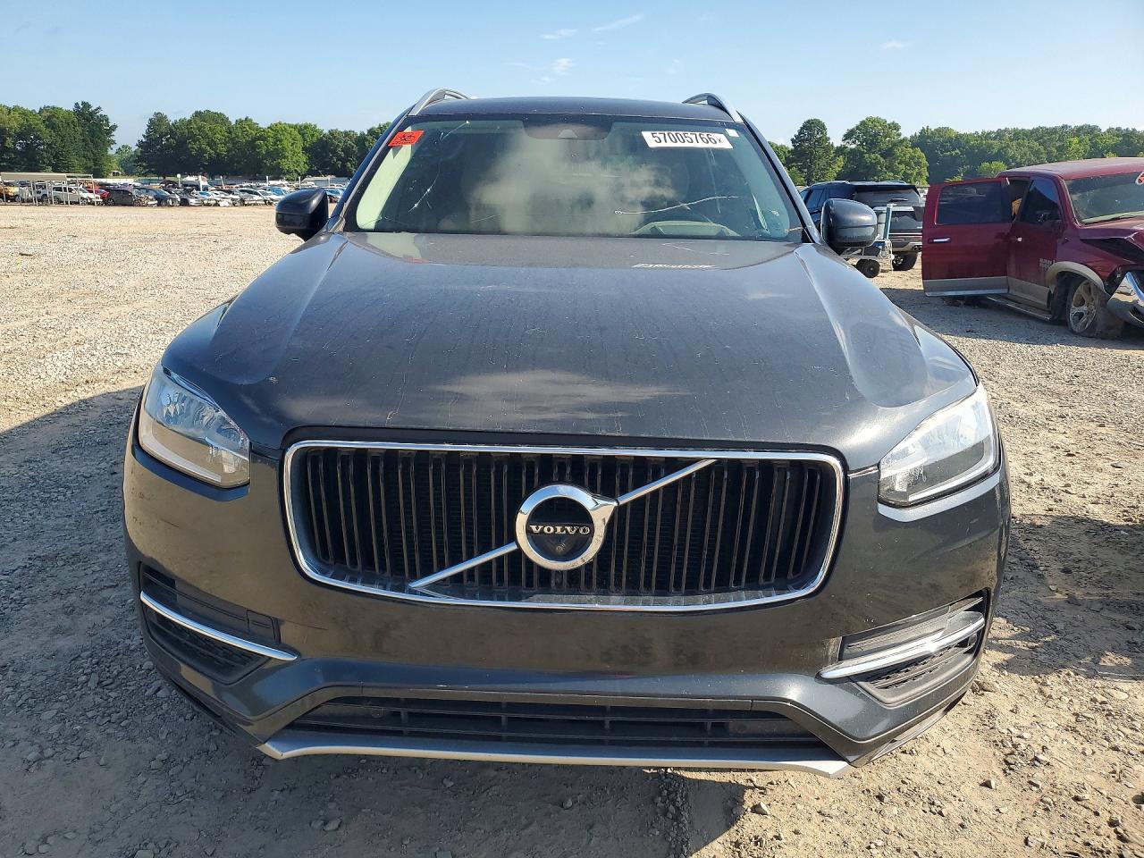 Volvo XC90 T6
