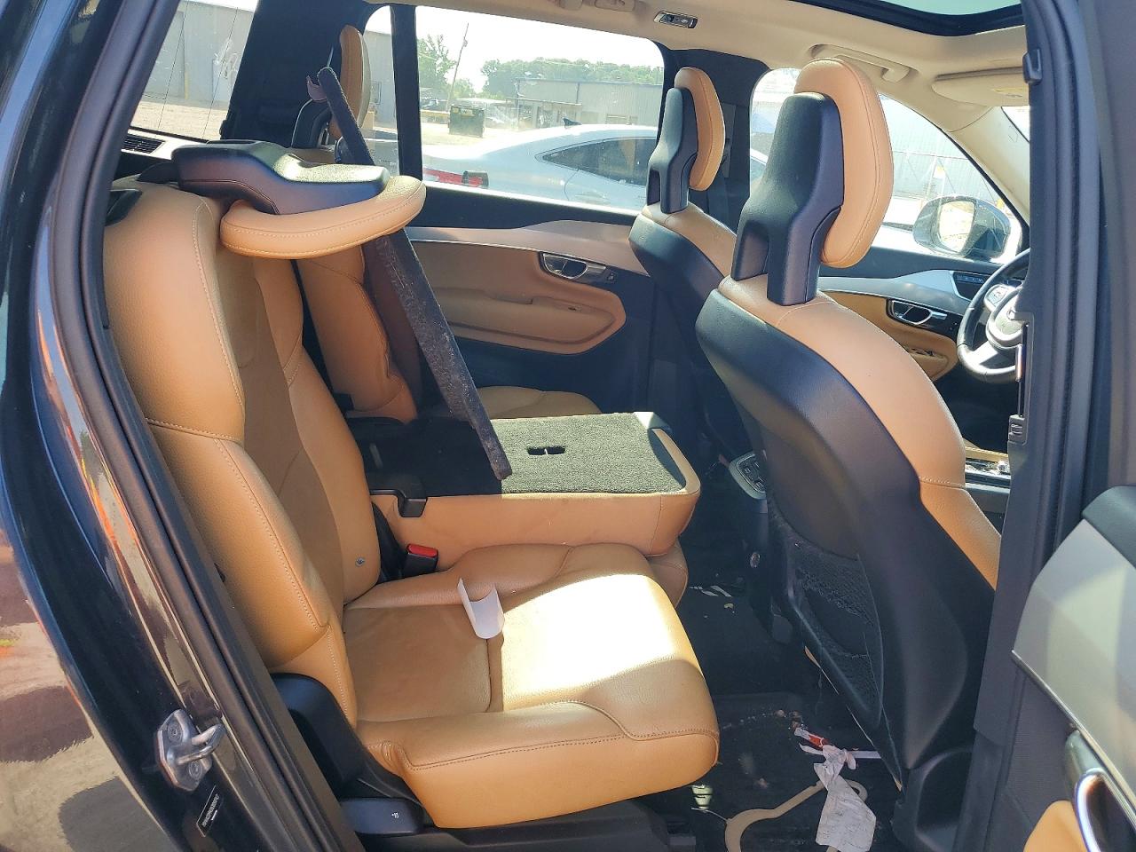 Volvo XC90 T6