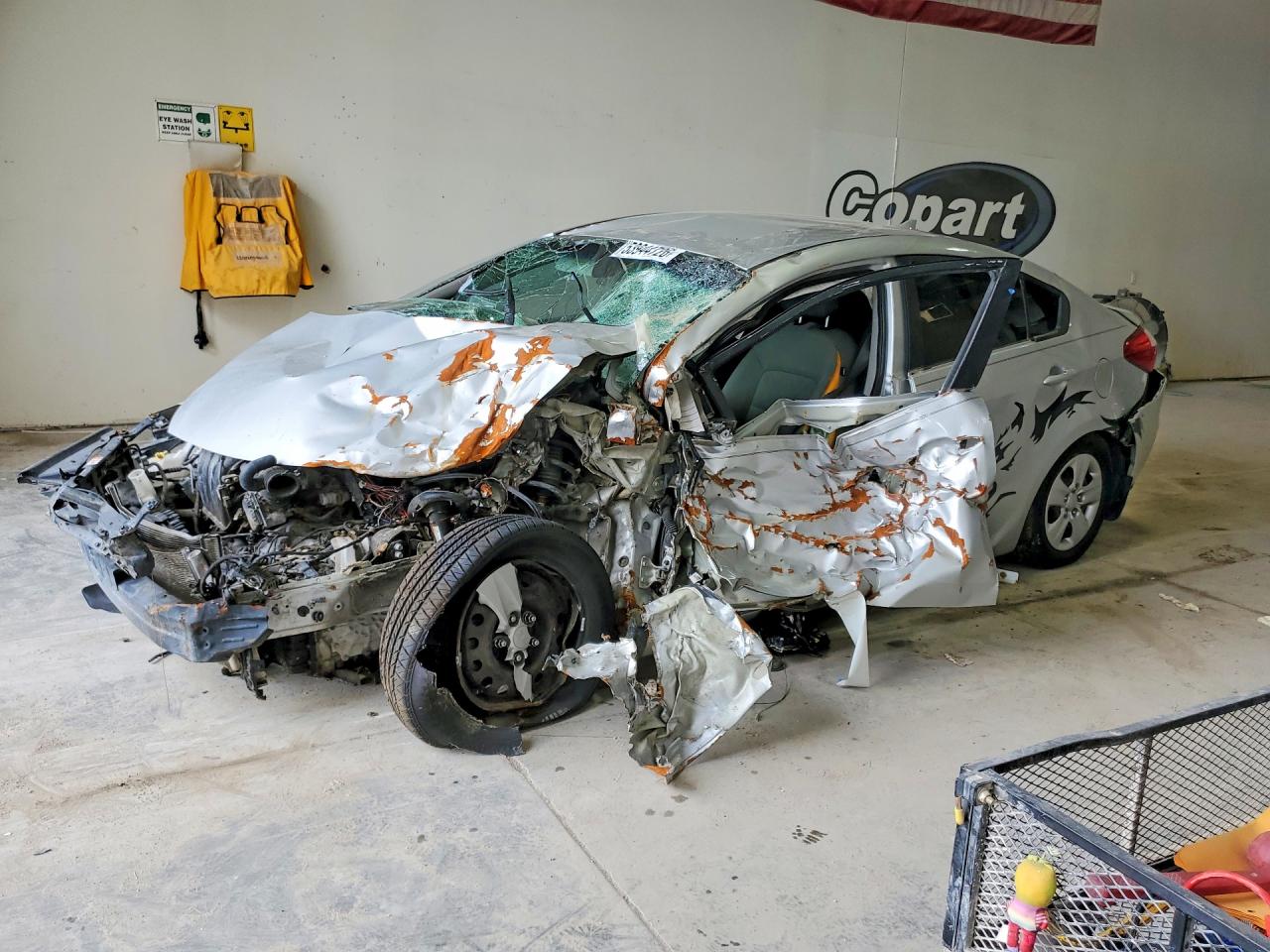 Salvage Kia Forte Image