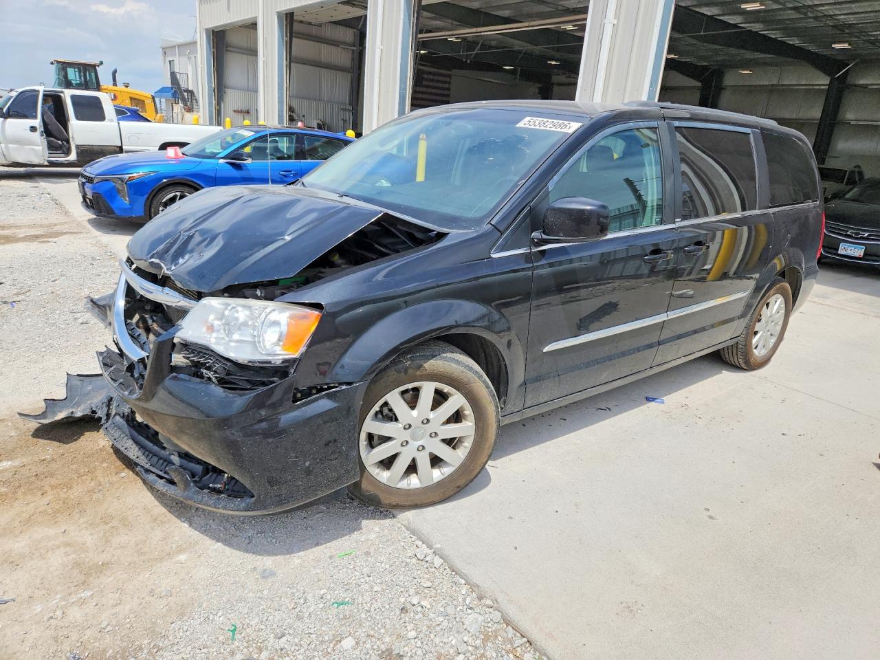 Salvage Chrysler Minivan Image
