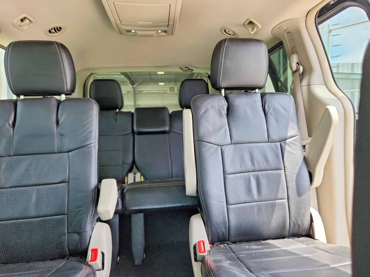 Chrysler Minivan Touring