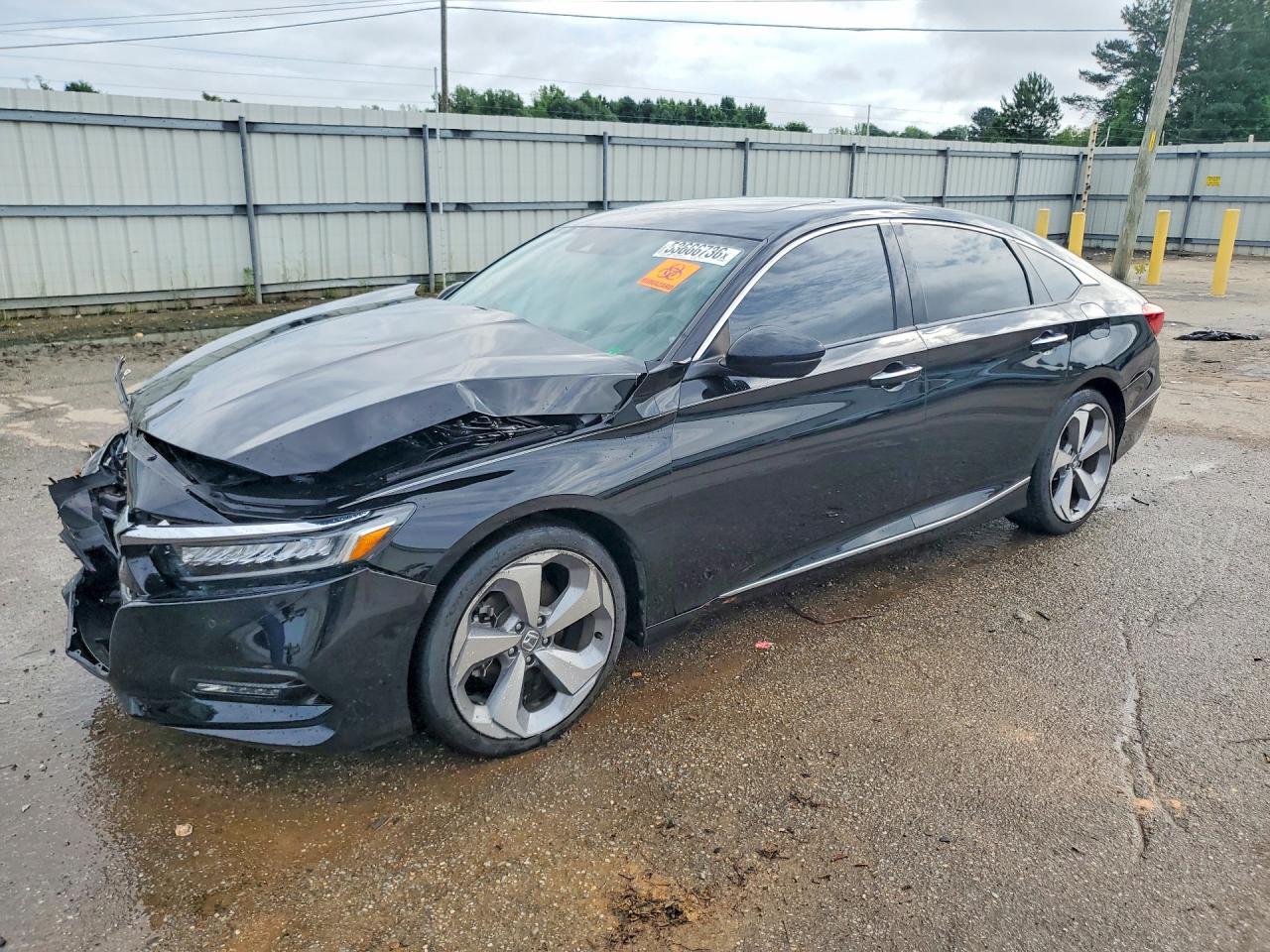 Salvage Honda Accord Image