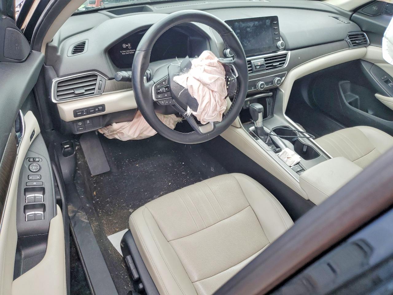 Honda Accord Touring