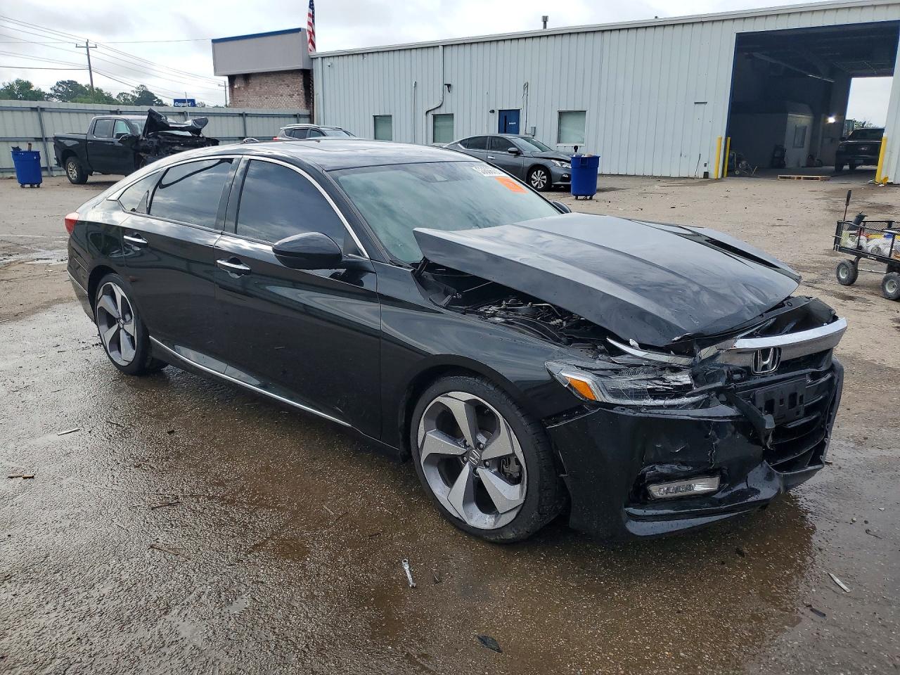Honda Accord Touring