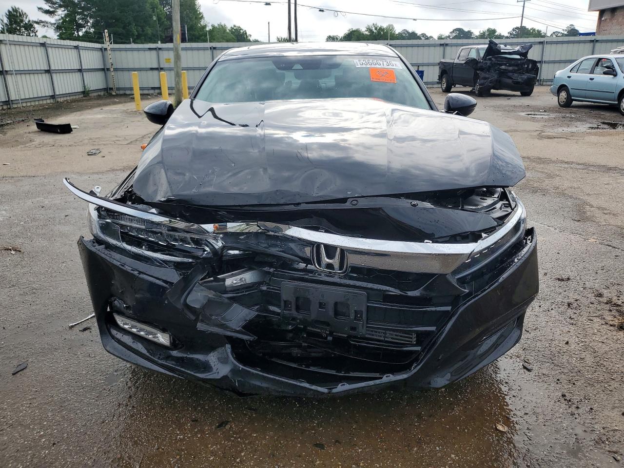 Honda Accord Touring