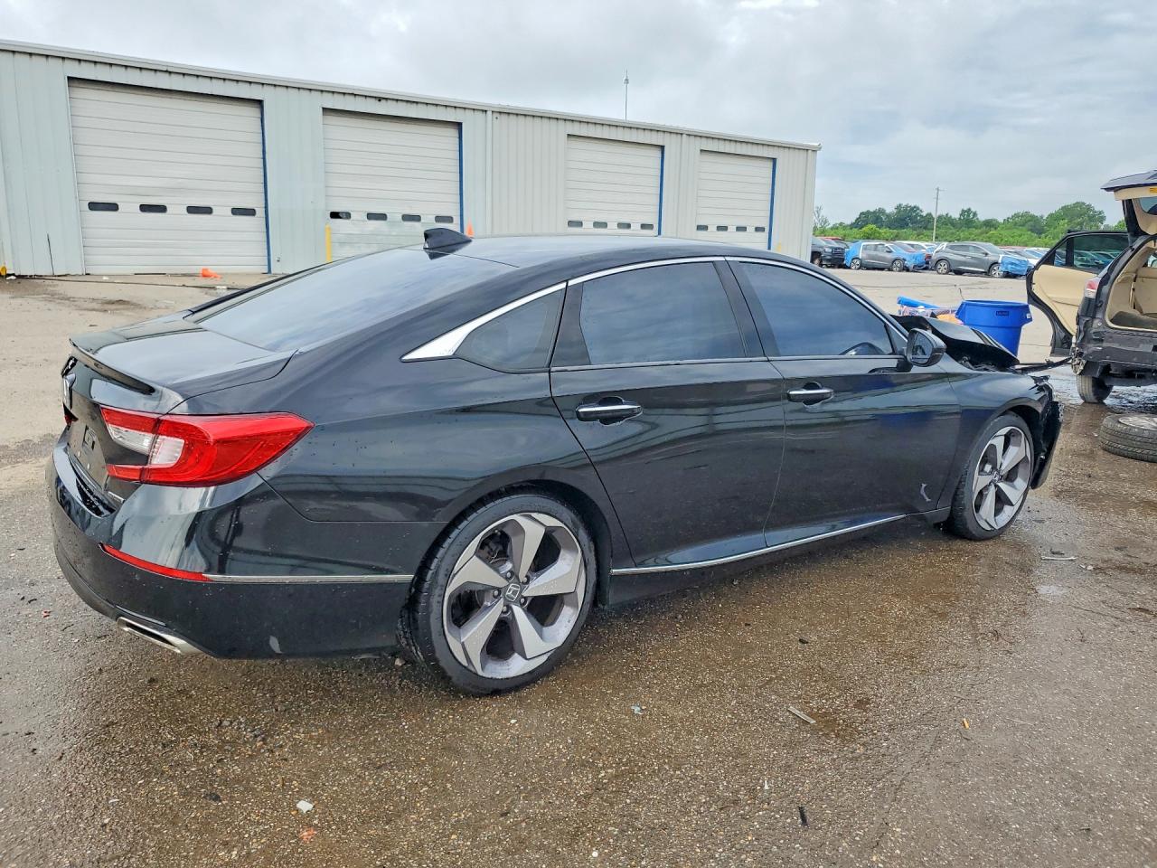 Honda Accord Touring