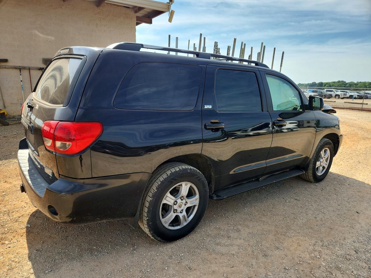 Toyota Sequoia Sr5
