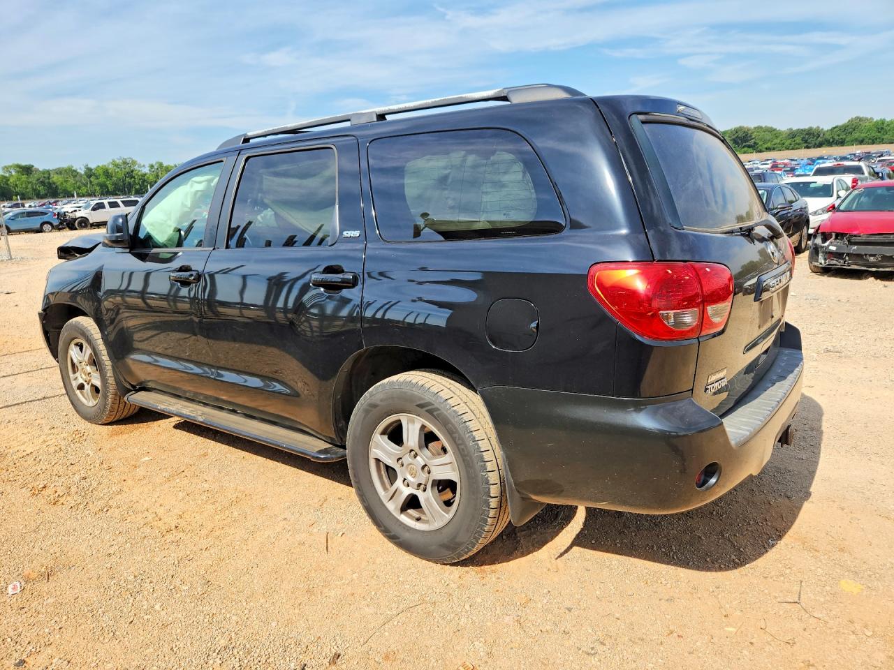 Toyota Sequoia Sr5