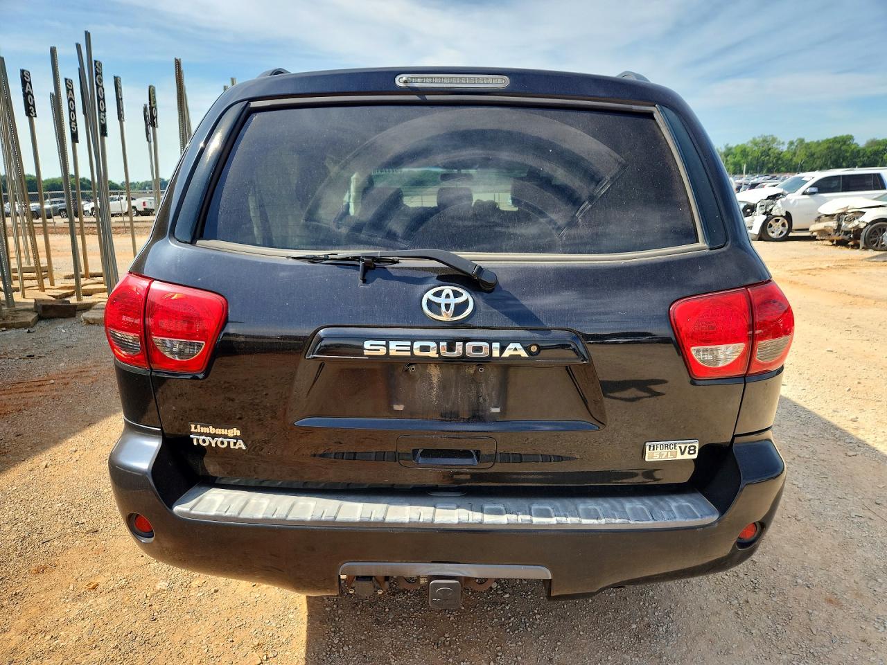 Toyota Sequoia Sr5