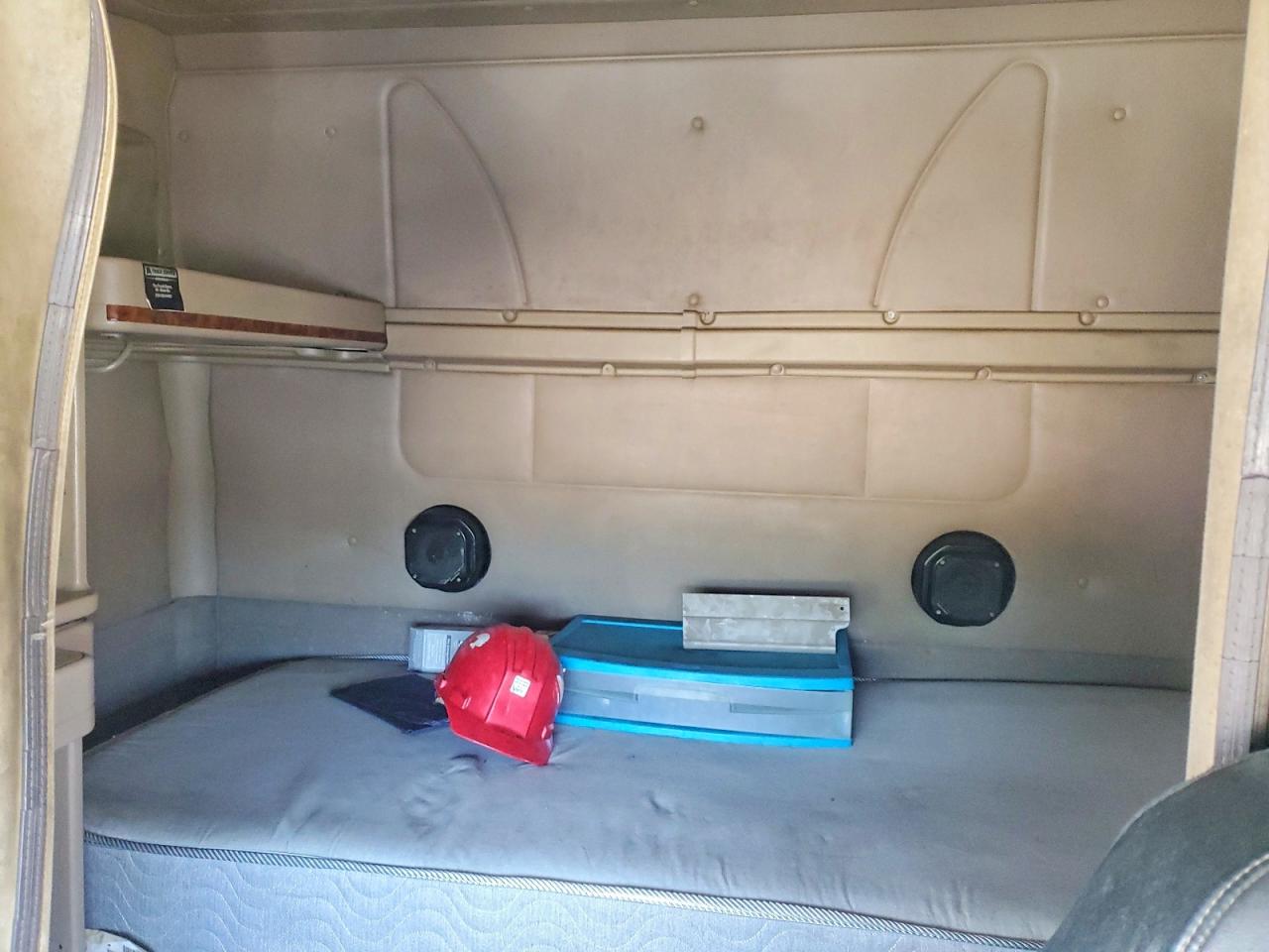 International 9400 9400i