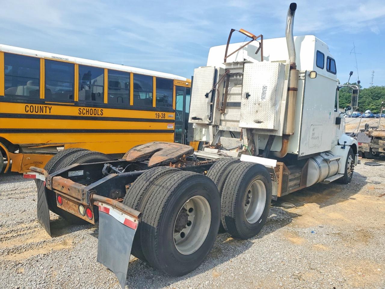 International 9400 9400i