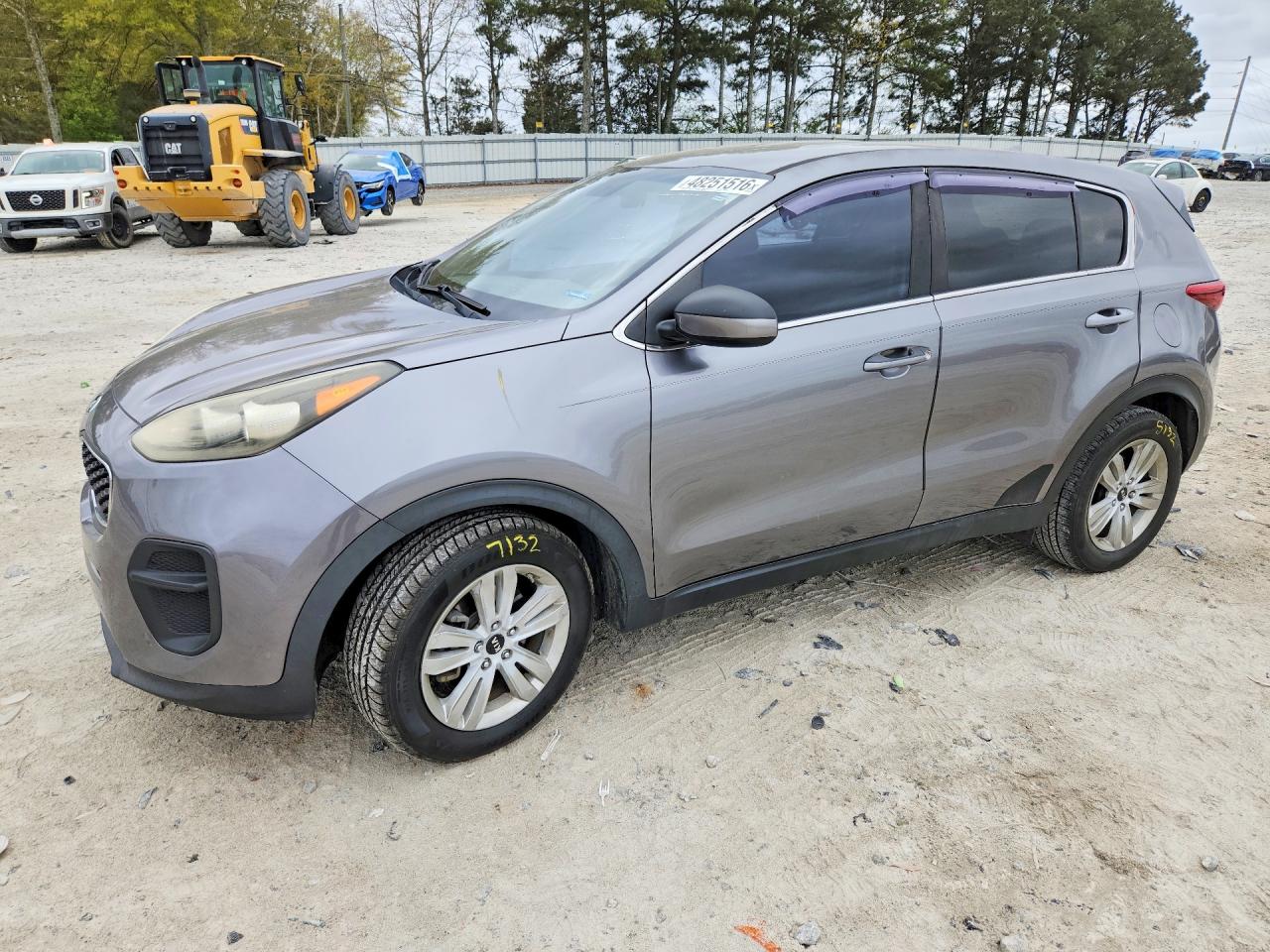 Salvage Kia Sportage Image