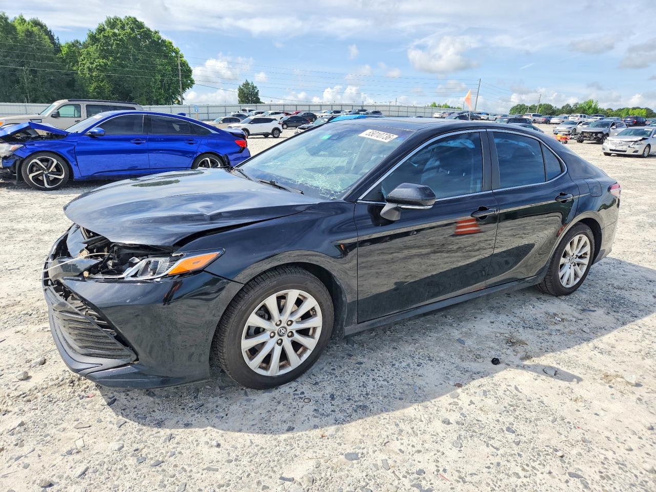 Salvage Toyota Camry Image