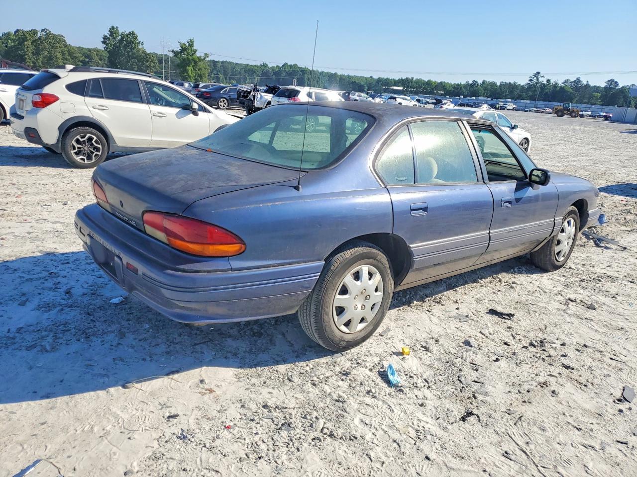 Pontiac Bonneville Se