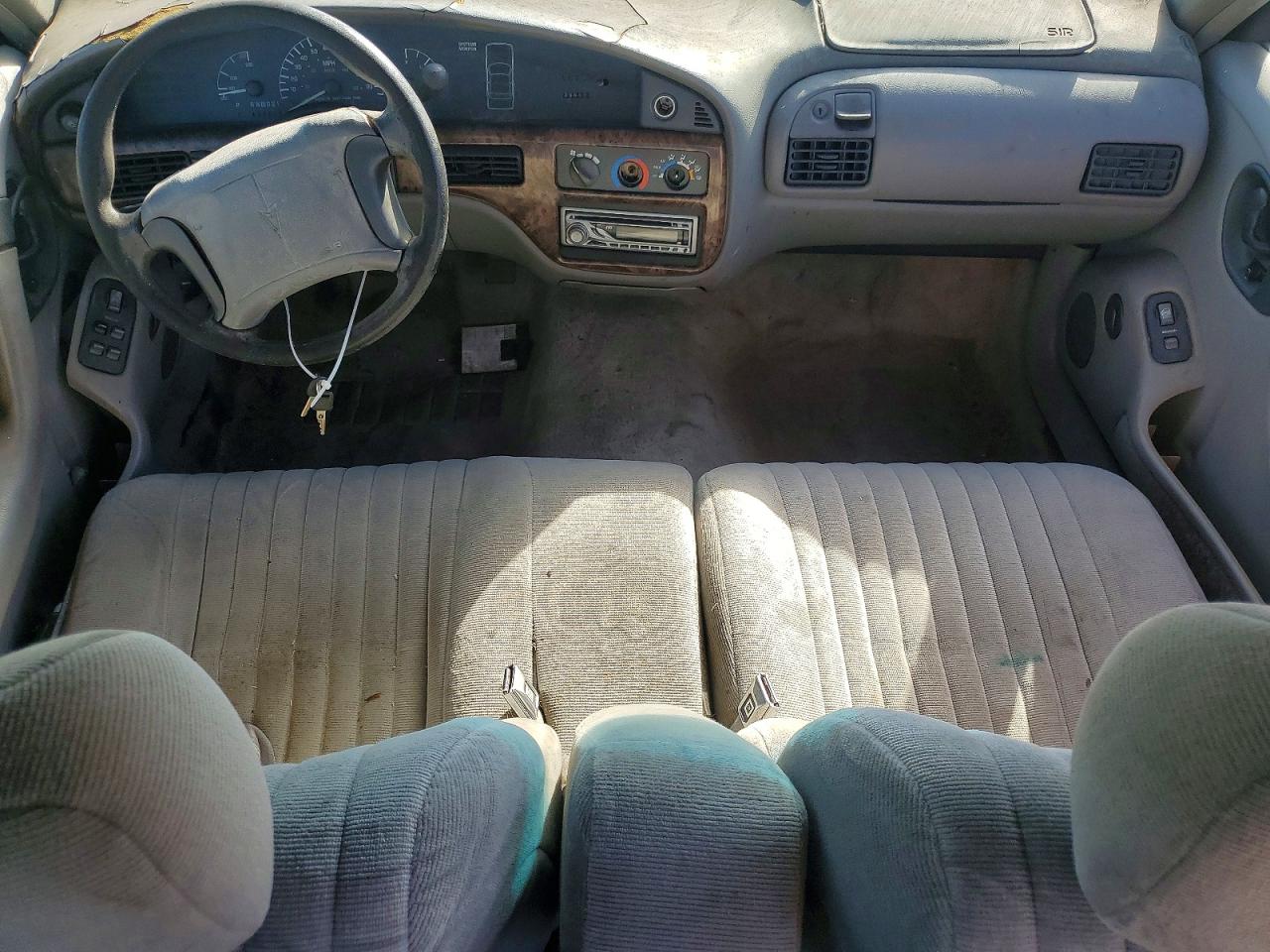 Pontiac Bonneville Se