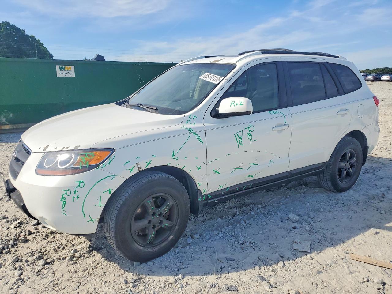 Salvage Hyundai SANTA FE Image