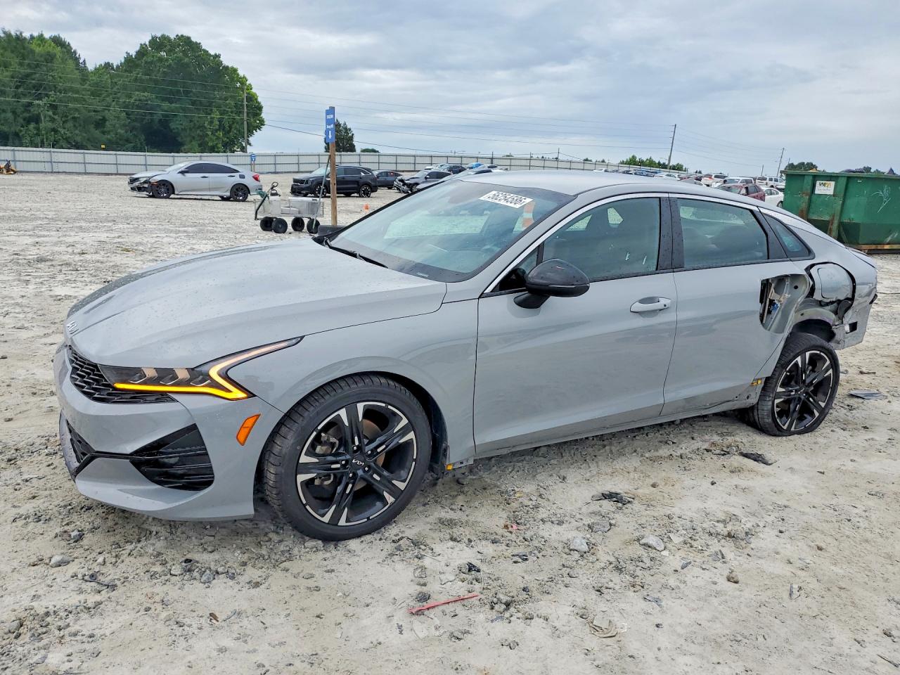 Salvage Kia K5 Image