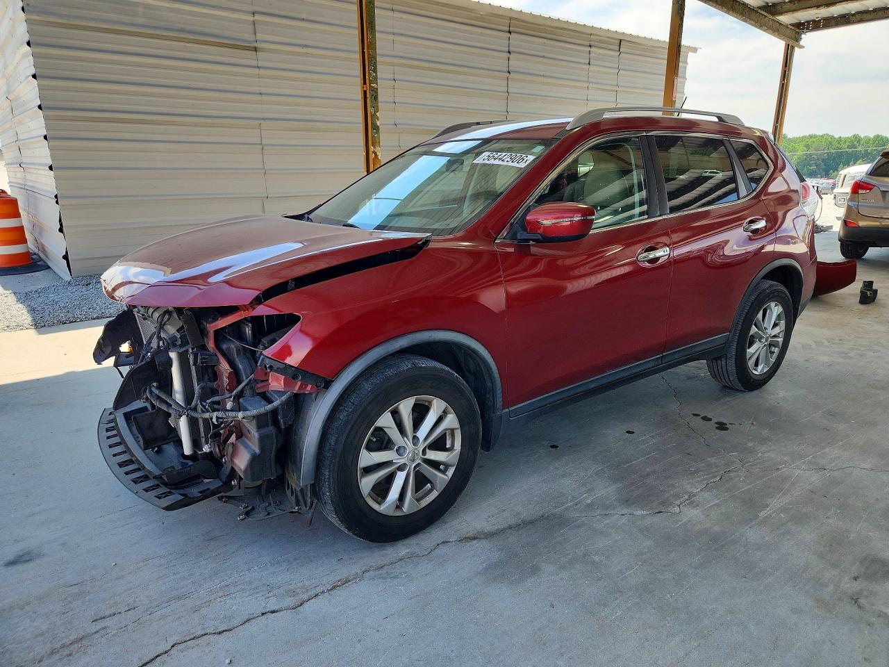 Salvage Nissan Rogue Image