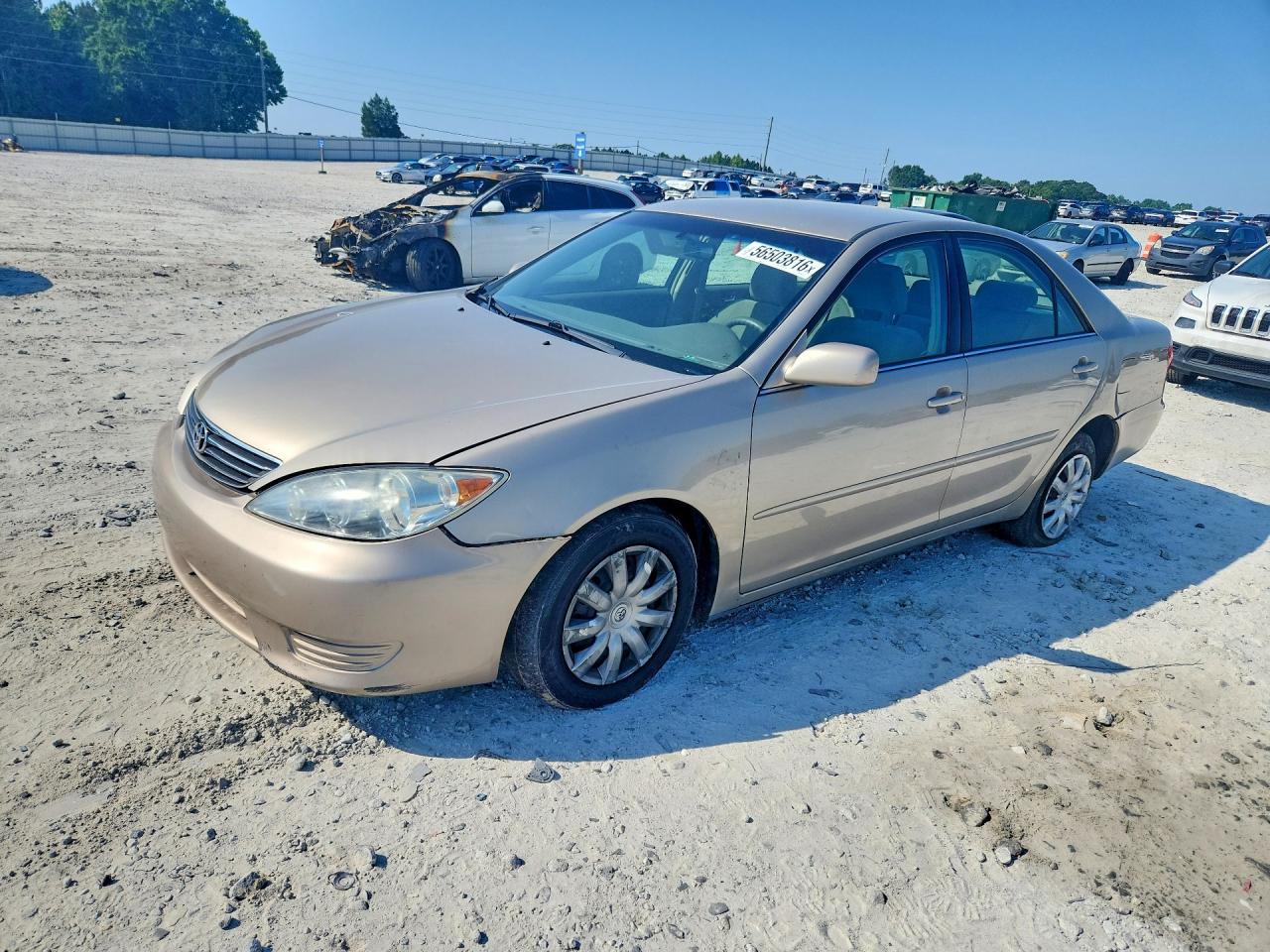 Salvage Toyota Camry Image