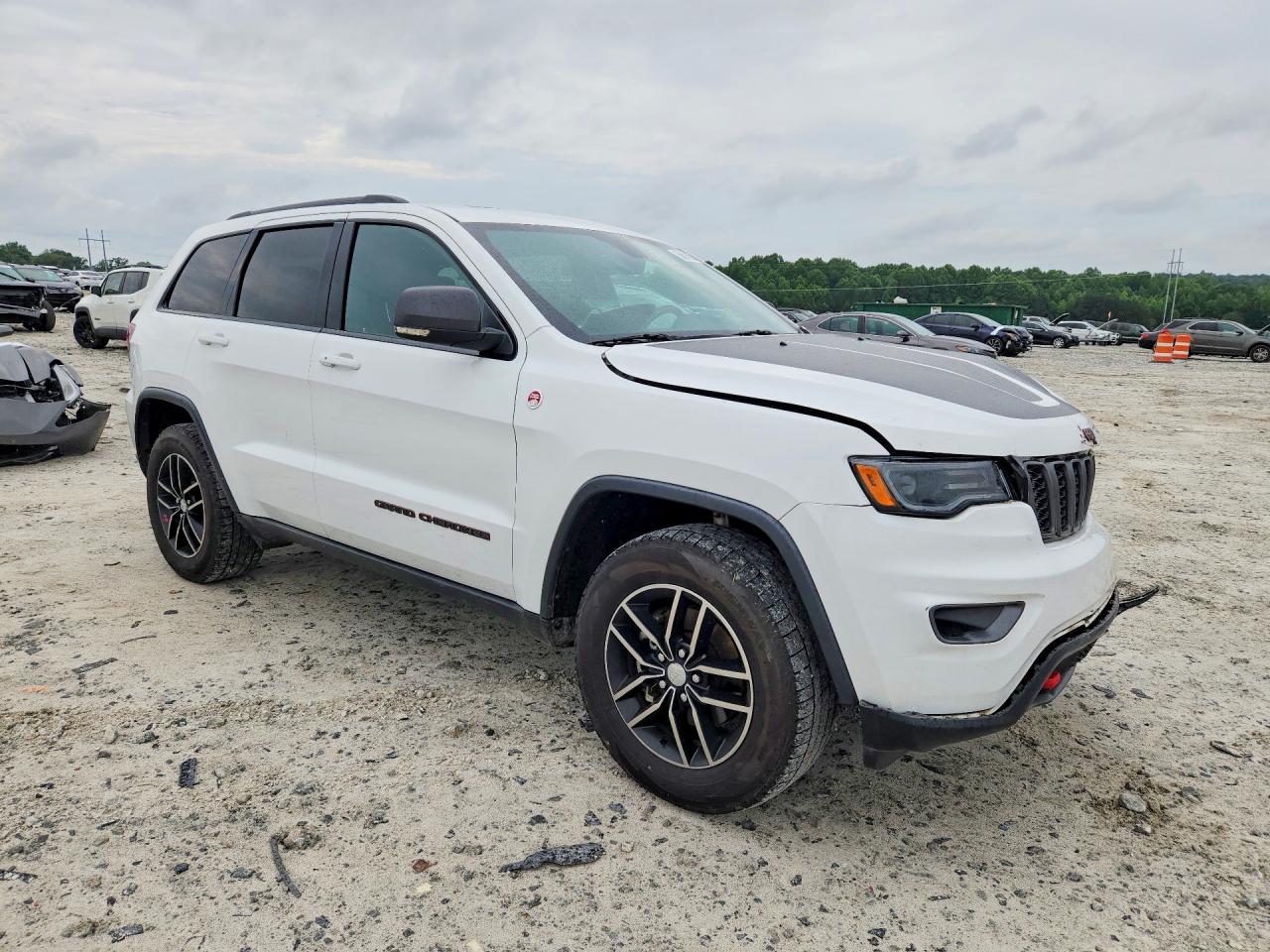 Jeep Grand Cherokee Trailhawk