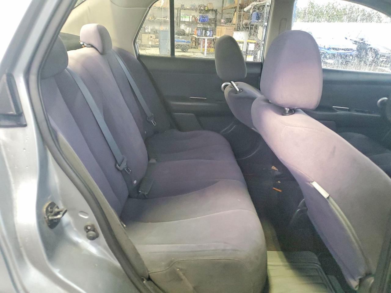 Nissan Versa 1.8 S