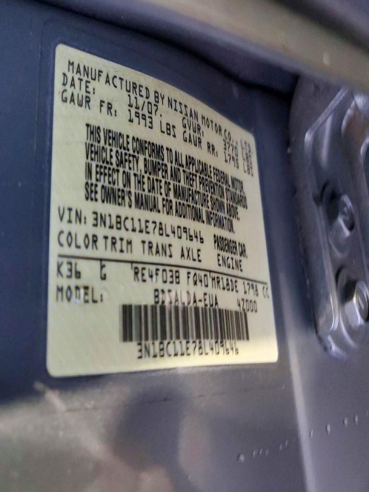 Nissan Versa 1.8 S
