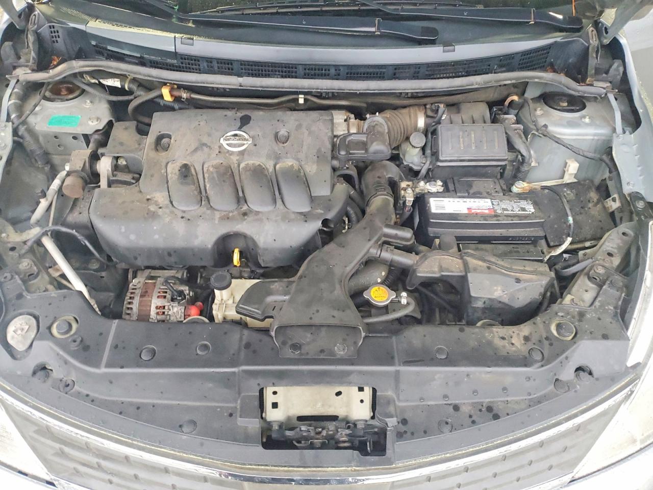 Nissan Versa 1.8 S