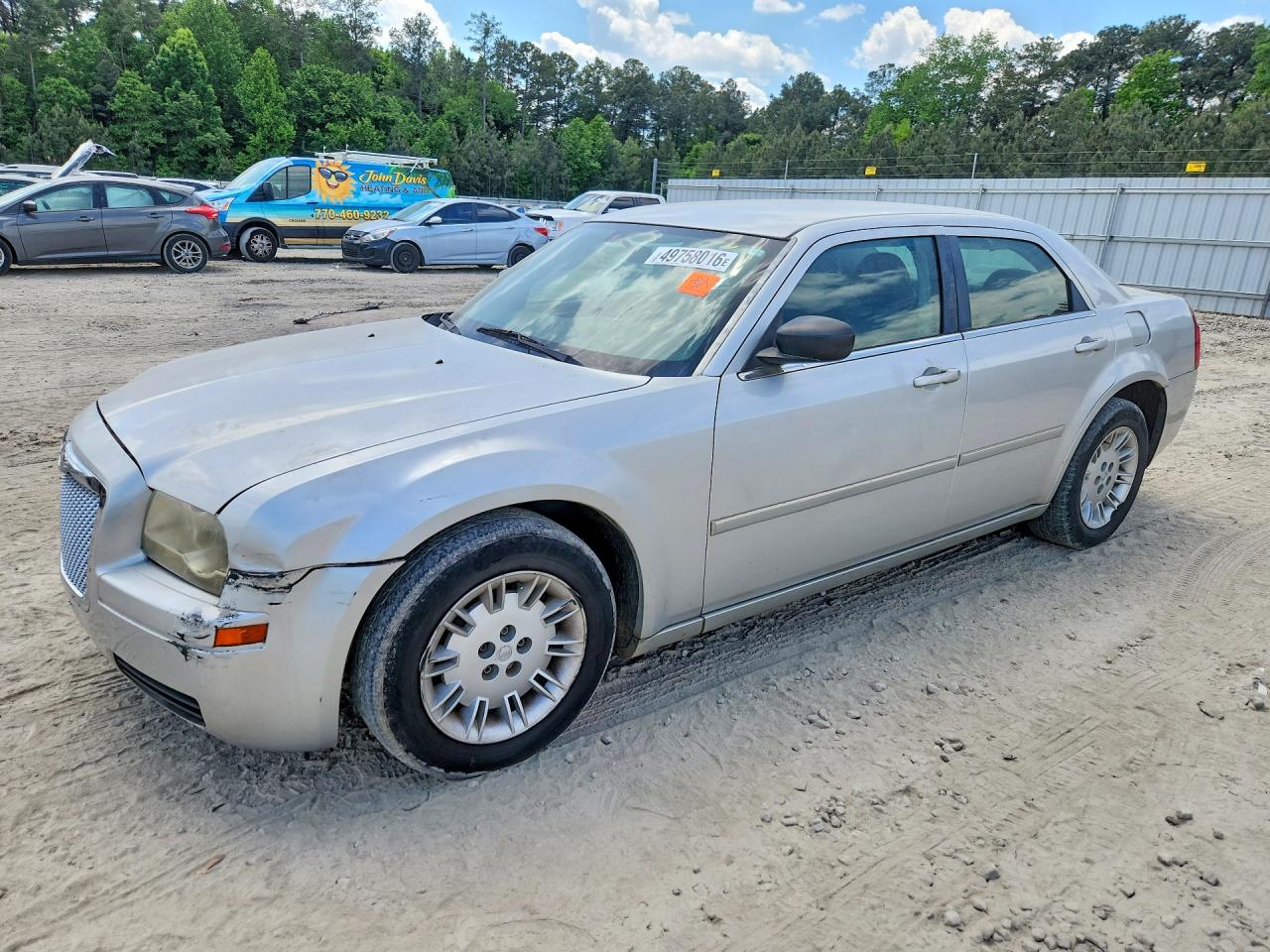 Salvage Chrysler 300 Image
