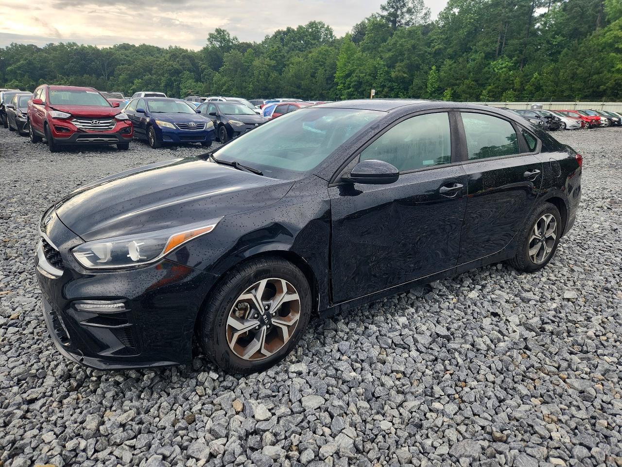 Salvage Kia Forte Image