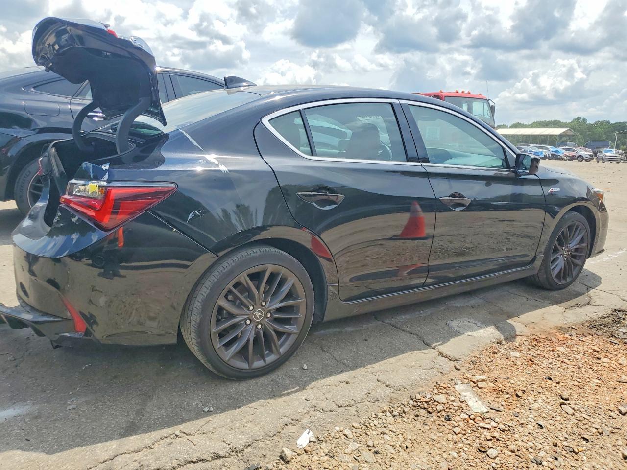 Acura ILX Premium A-spec