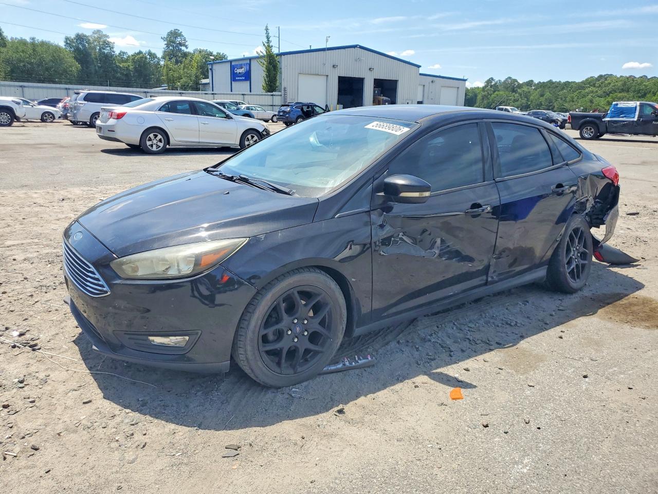 Salvage Ford Focus Image
