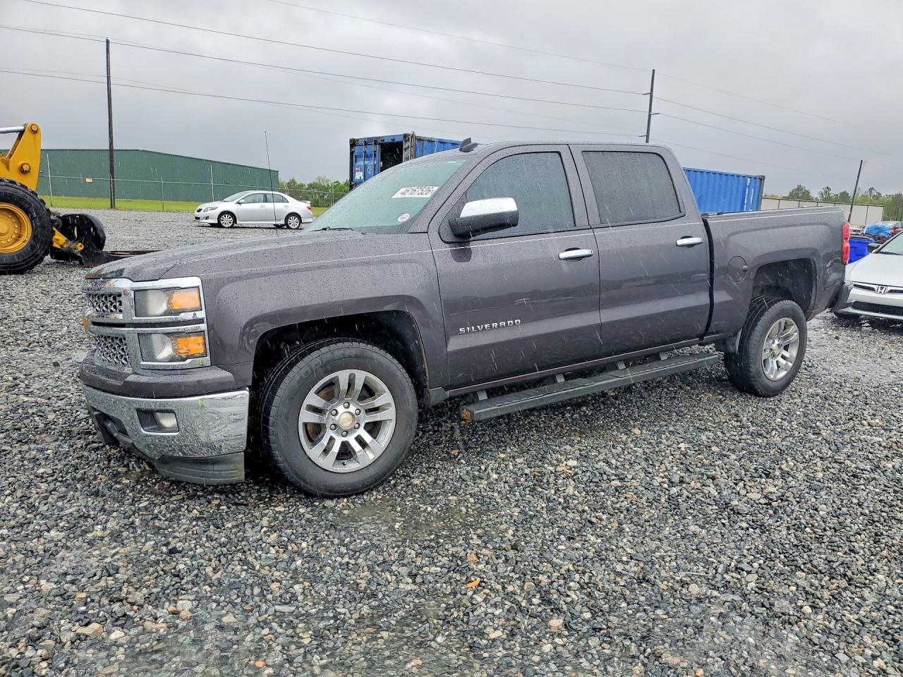 Salvage Chevrolet Silverado Image