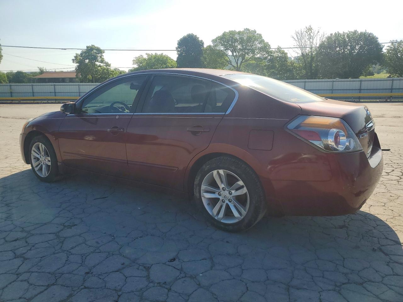 Nissan Altima Sr
