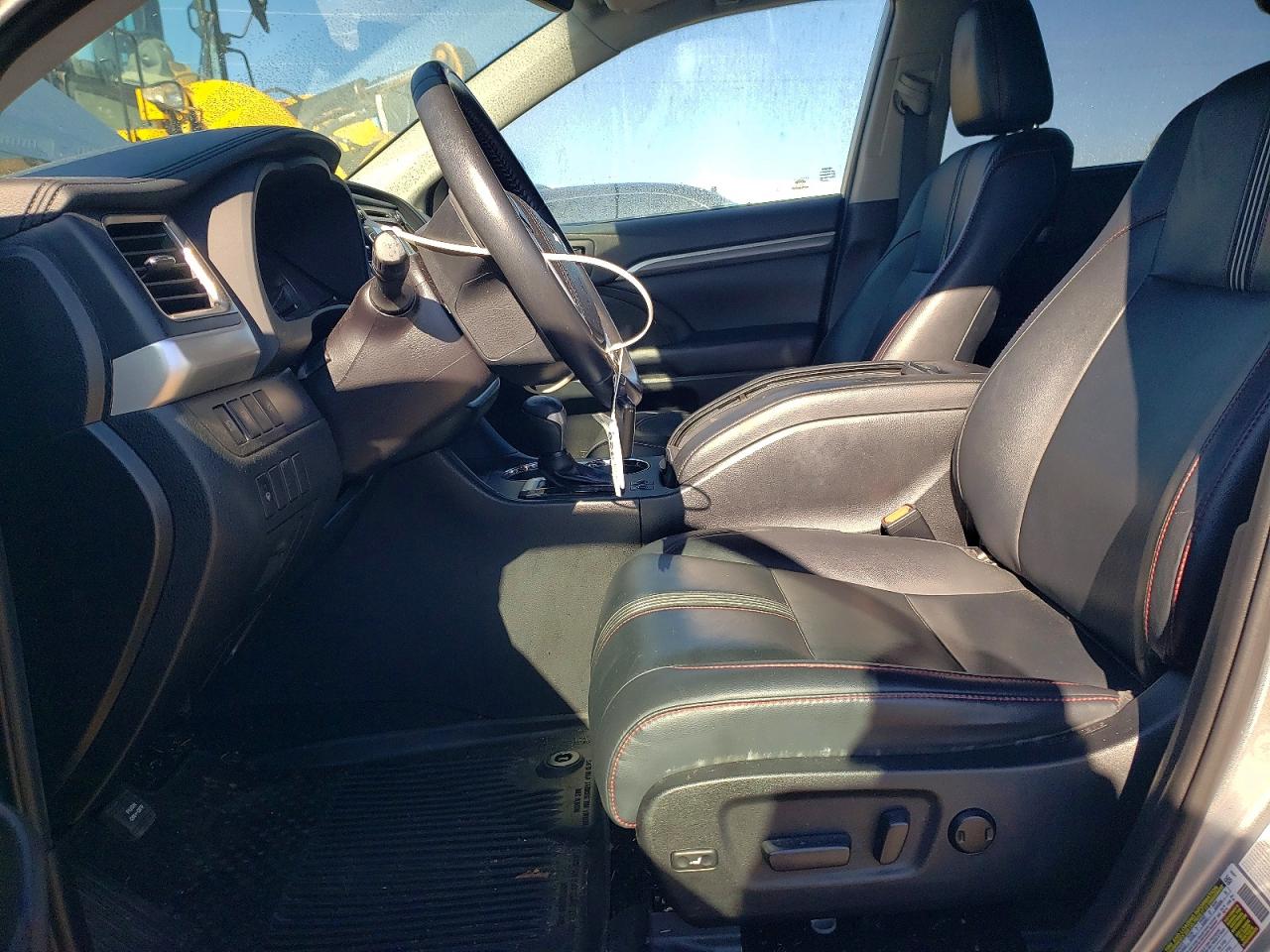 Toyota Highlander Se