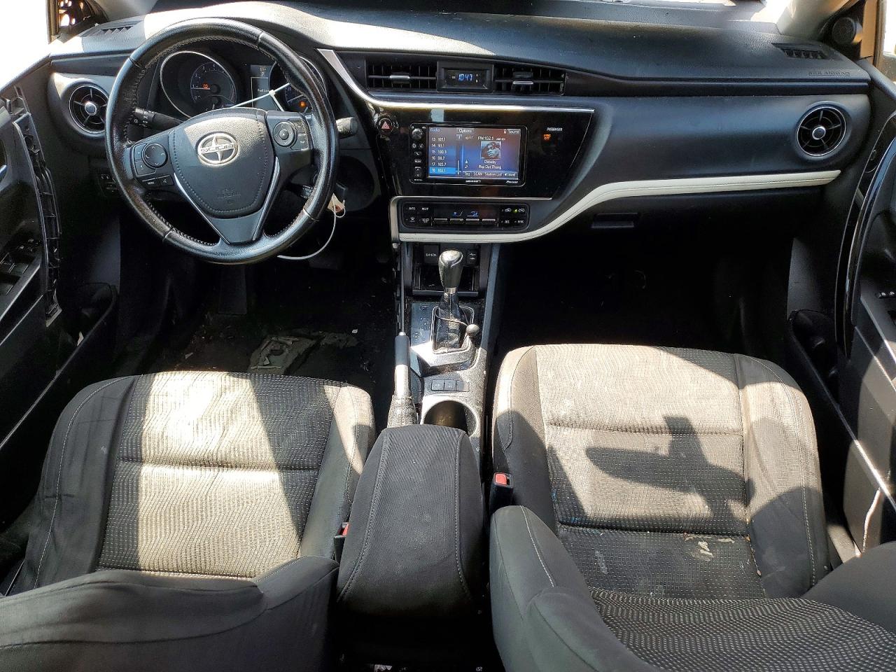 Scion iM Base