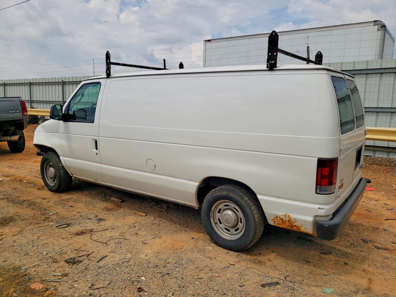 Ford Econoline E150 Van