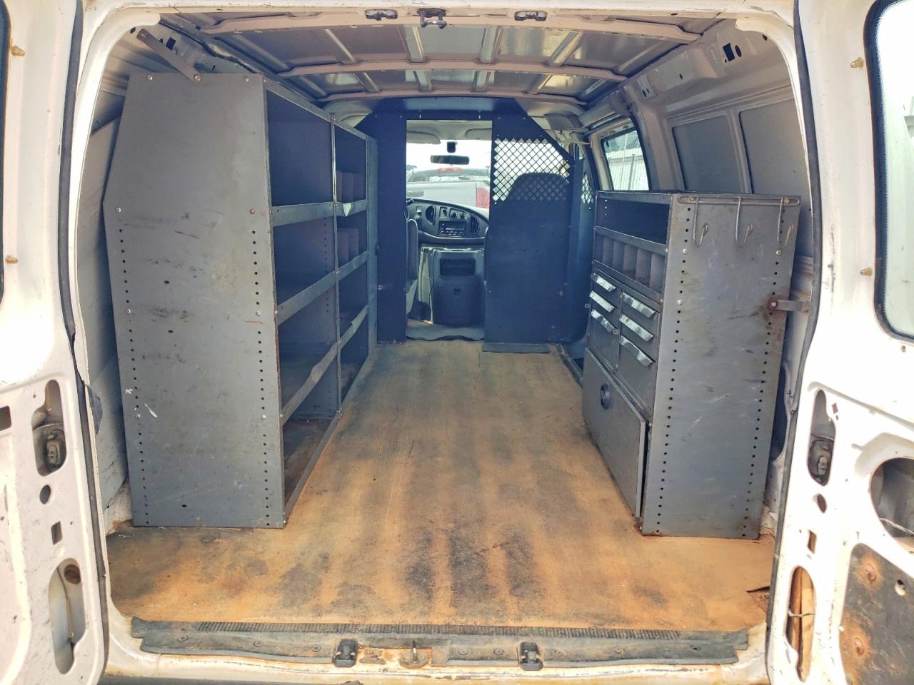 Ford Econoline E150 Van