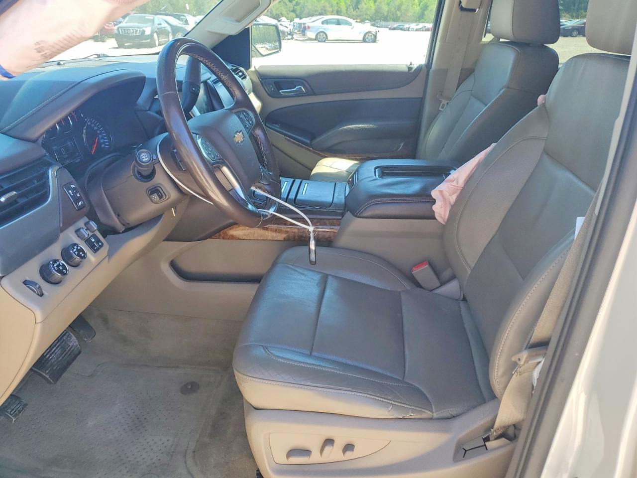 Chevrolet Suburban K1500 Ltz