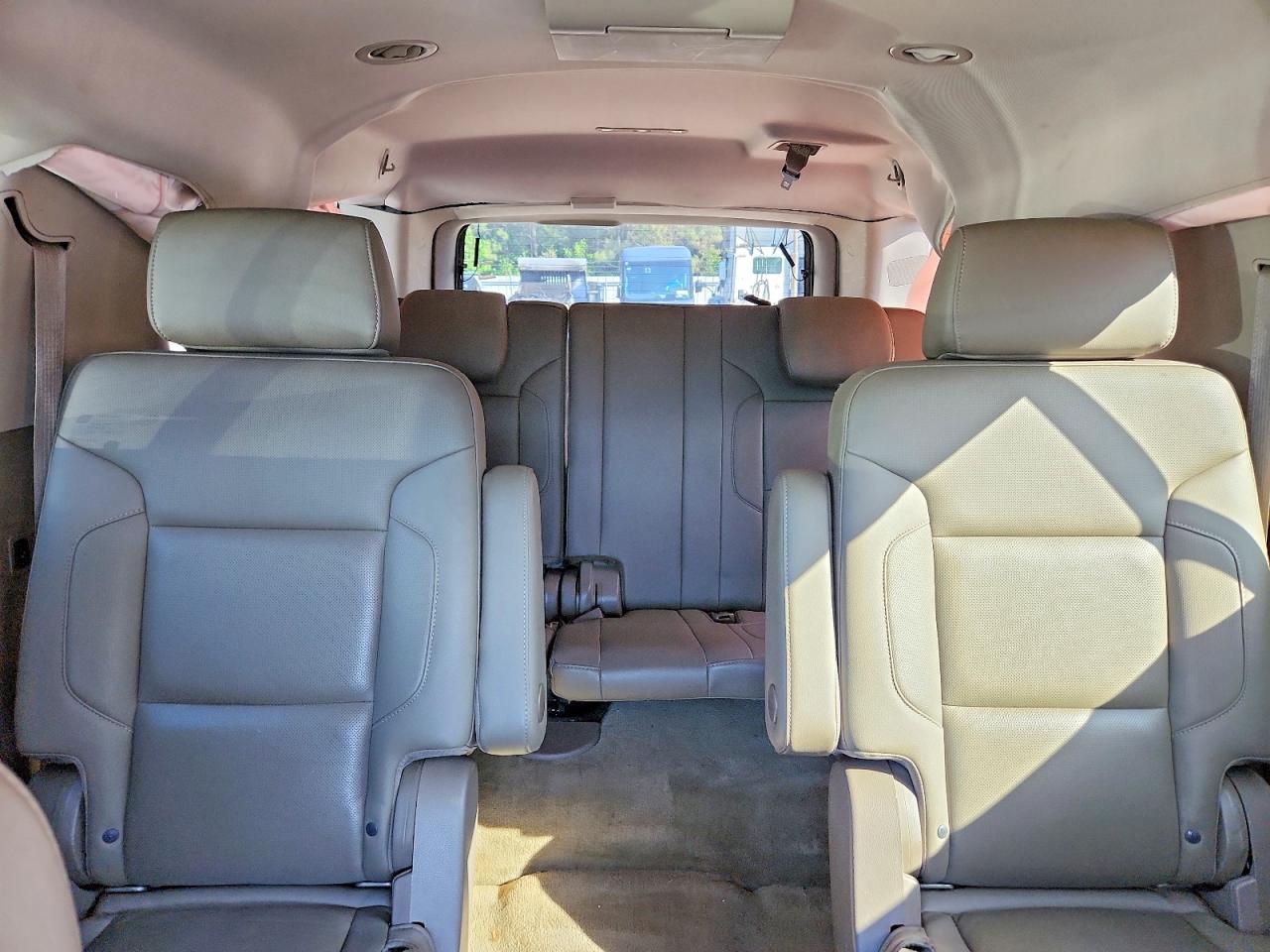 Chevrolet Suburban K1500 Ltz