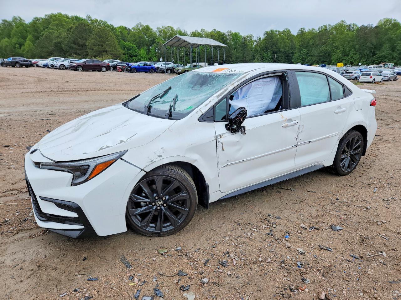 Salvage Toyota Corolla Image