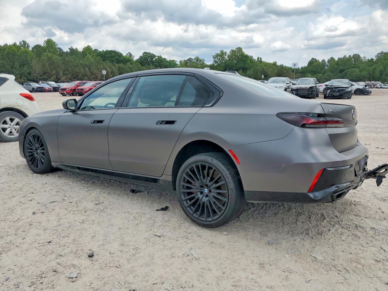 BMW 7 Series Xi