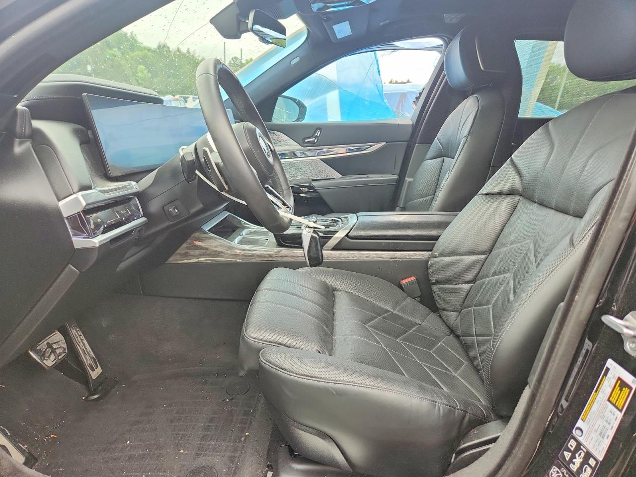 BMW 7 Series Xi