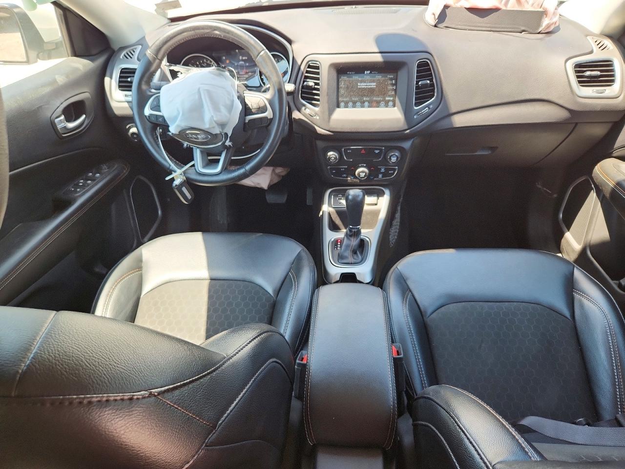 Jeep Compass Latitude