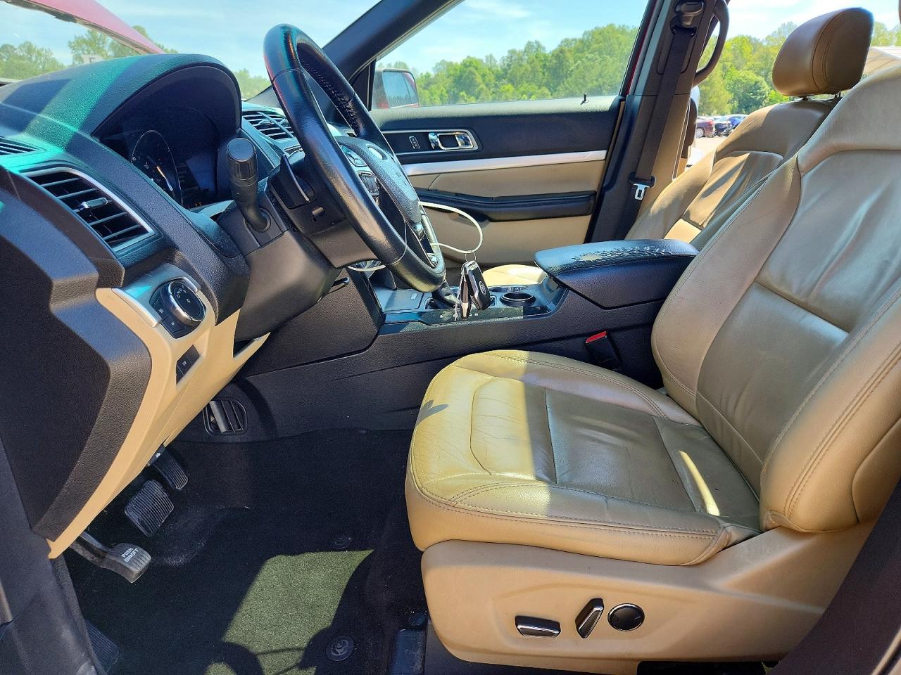 Ford Explorer Xlt