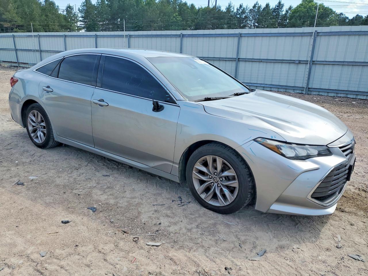 Toyota Avalon Xle