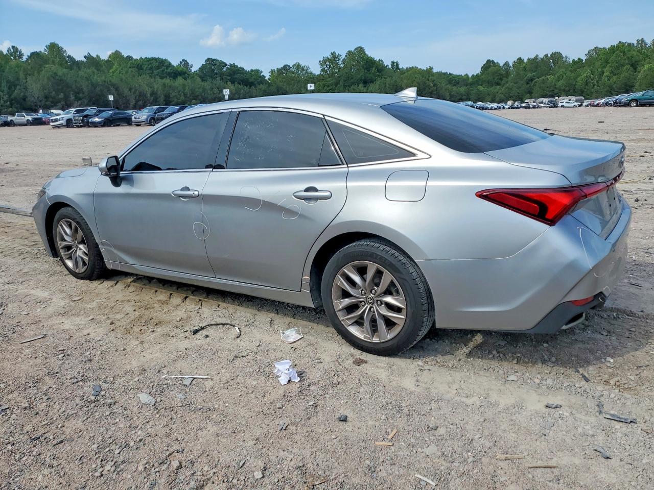 Toyota Avalon Xle