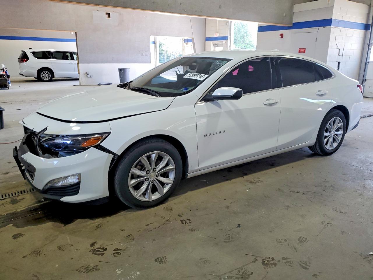 Salvage Chevrolet Malibu Image