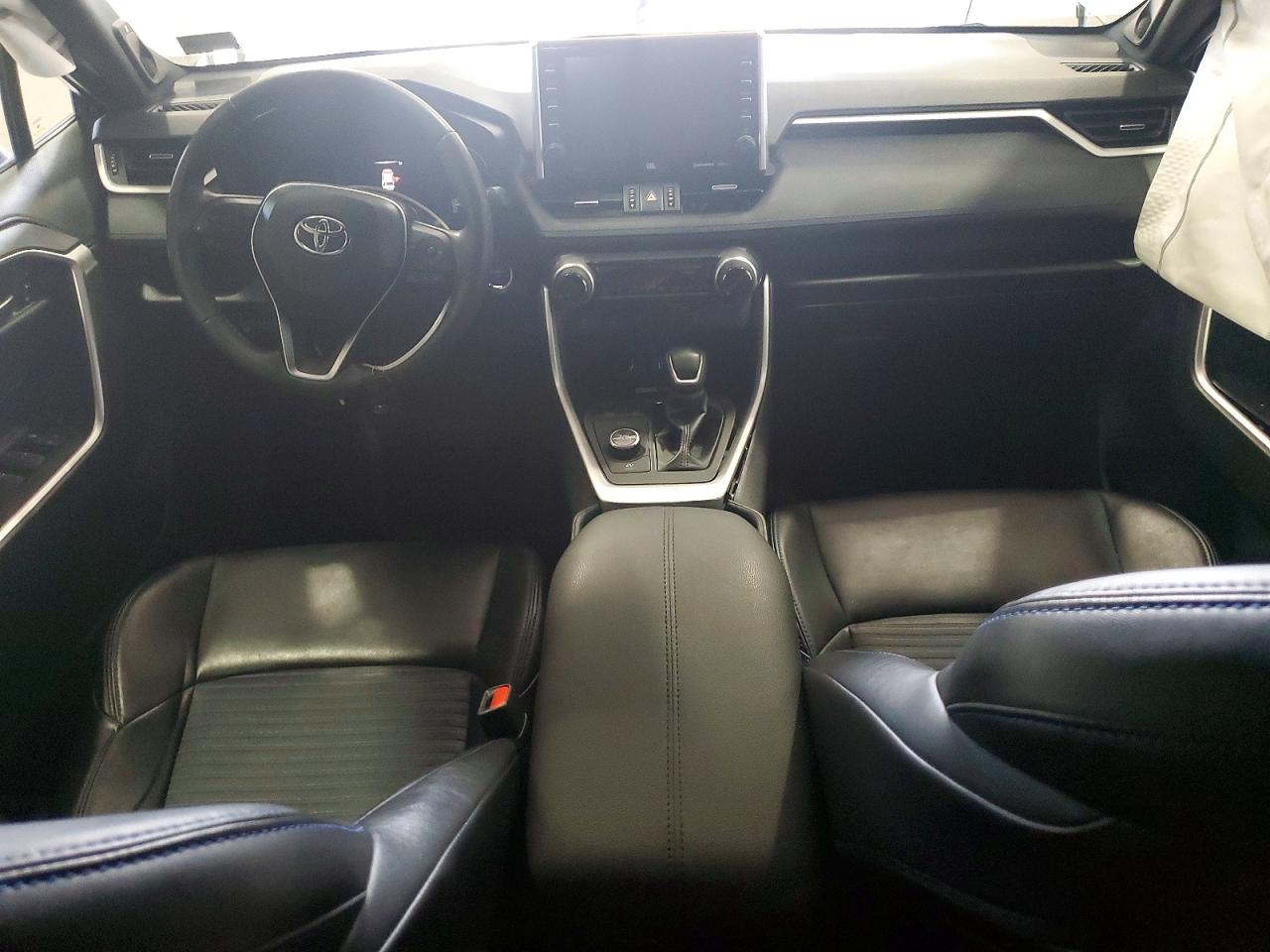 Toyota RAV4 Xse
