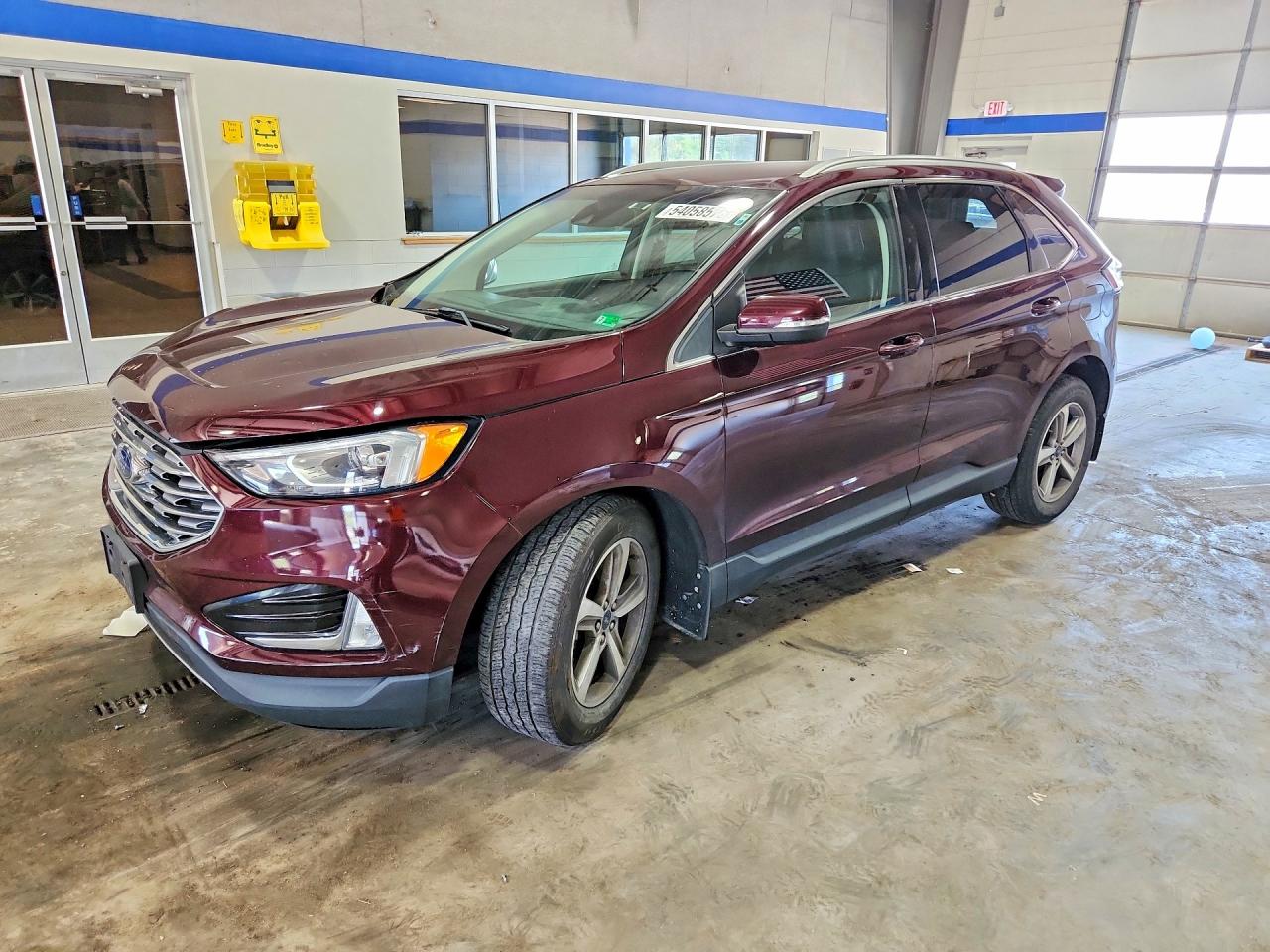 Salvage Ford Edge Image