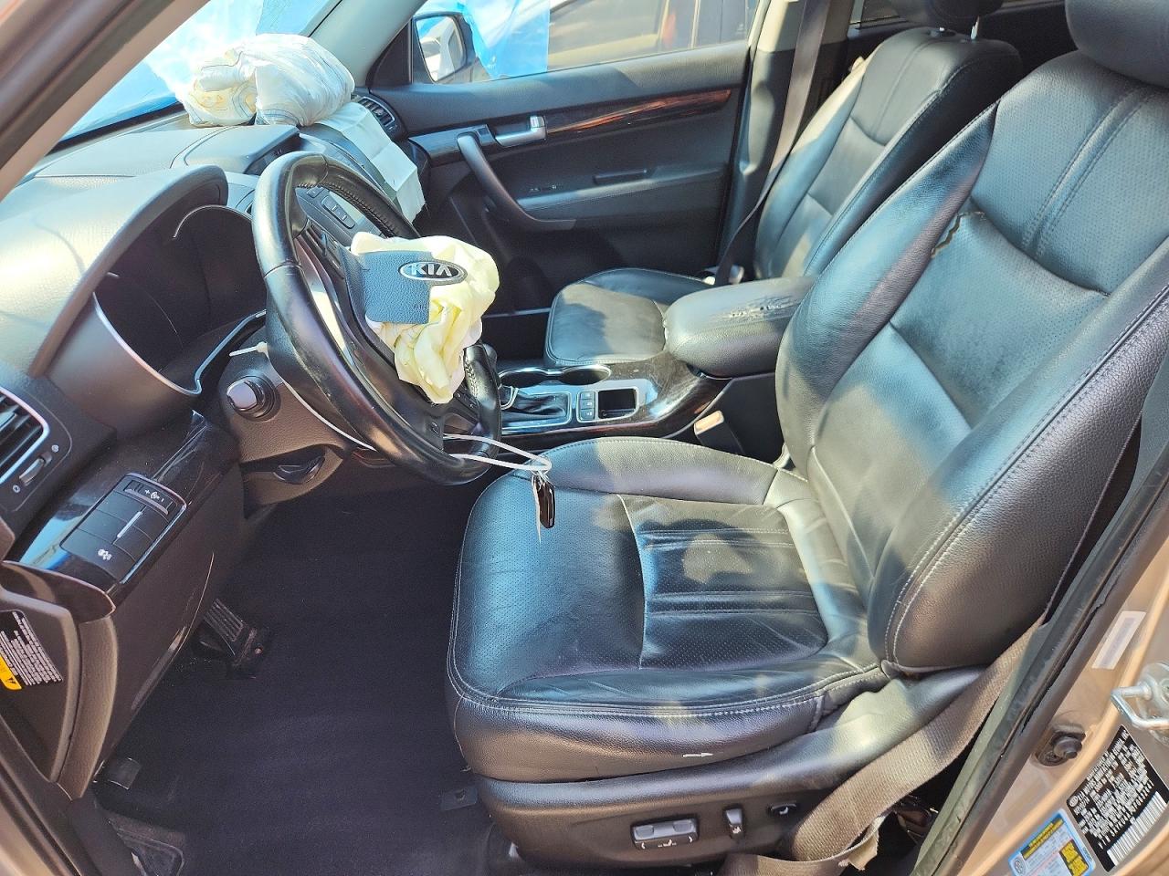 Kia Borrego